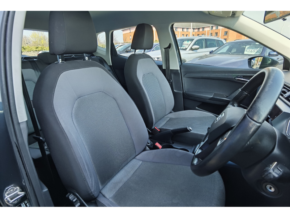 2019 SEAT Arona - image 9