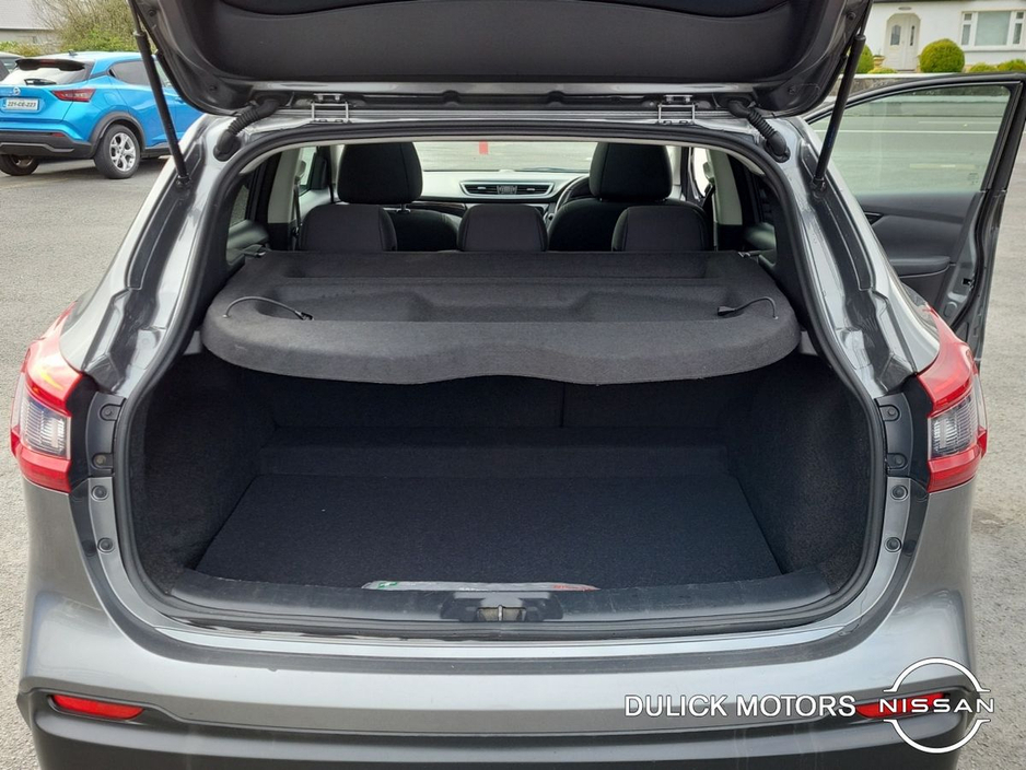 2020 Nissan Qashqai - image 19