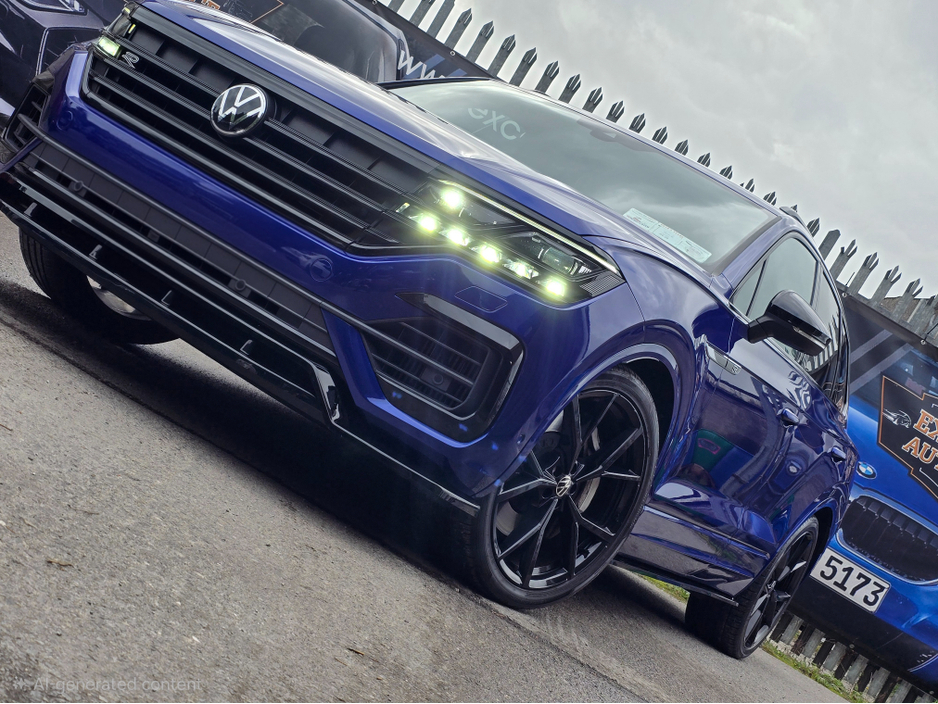 2023 Volkswagen Touareg 3.0TSI V6 R-LINE 462BHP 5DR LAPIZ BLUE +MAXTON KIT STUNNING! €67,950