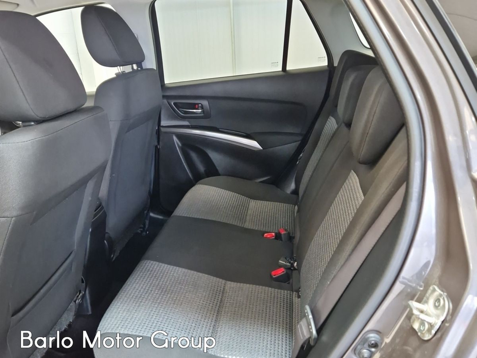 2022 Suzuki SX4 S-Cross - image 14