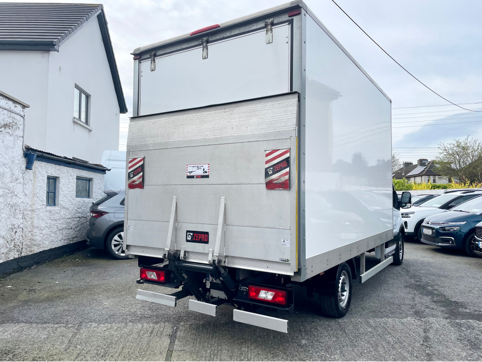 2024 Ford Transit - image 18