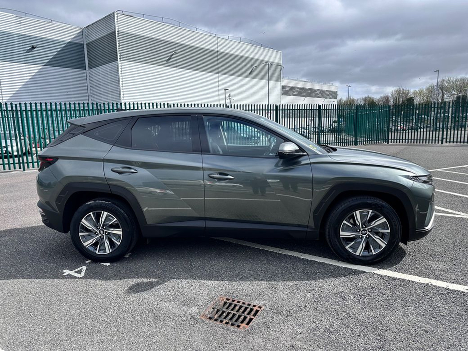 2022 Hyundai Tucson - image 15