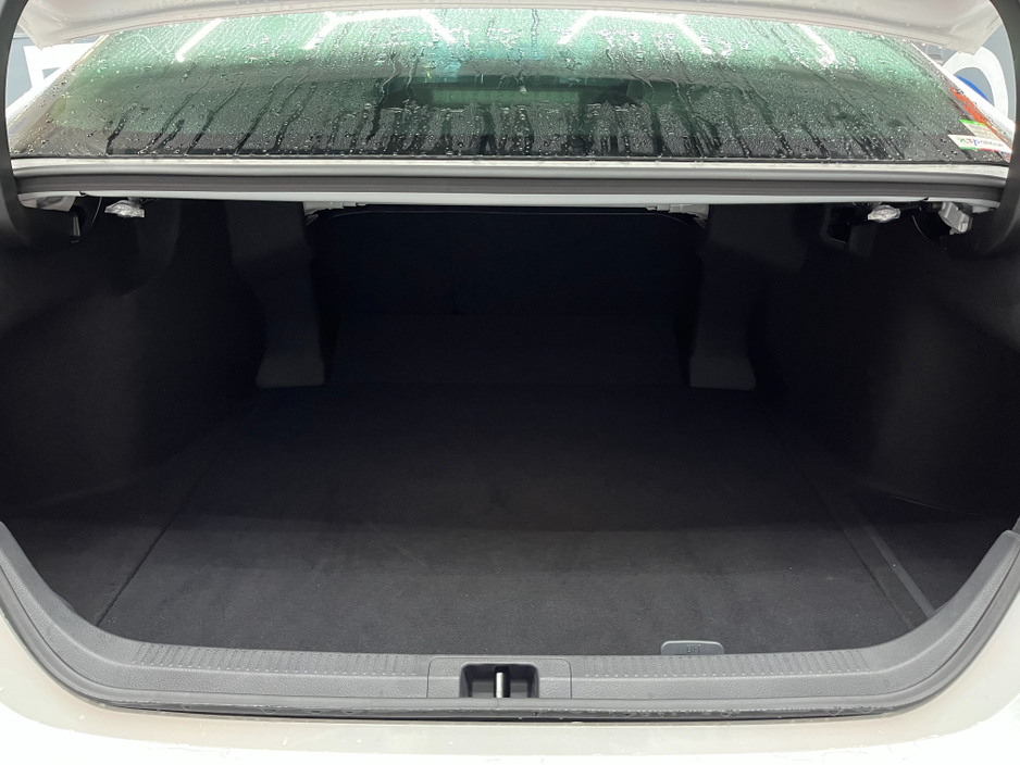 2024 Toyota Camry €44950 2024 TOYOTA CAMRY WS 2.5 AUTOMATIC / CRUISE CONTROL / REVERSE CAMERA / ELECTRIC SEATS AND MORE €44,950