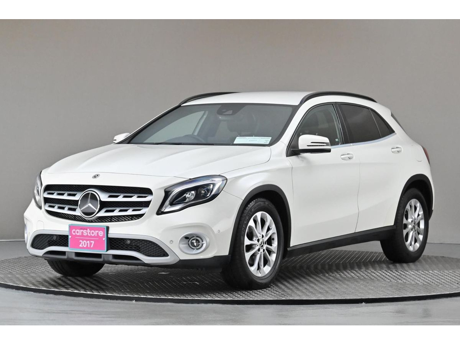 2017 Mercedes-Benz GLA Class GLA 180 *HALF LEATHER*REVERSE CAM*PARK SENSORS* €20,490