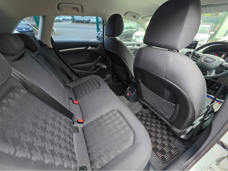 2015 Audi A3 ( 152 REG )1.4 TFSI REVERSING CAMERA -PRIVACY GLASS  PARKING SENSORS - SIMI DEALER - LOW ROAD TAX BAND €14,750