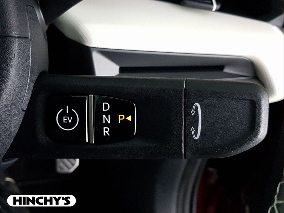 2026 Kia EV4 - image 11