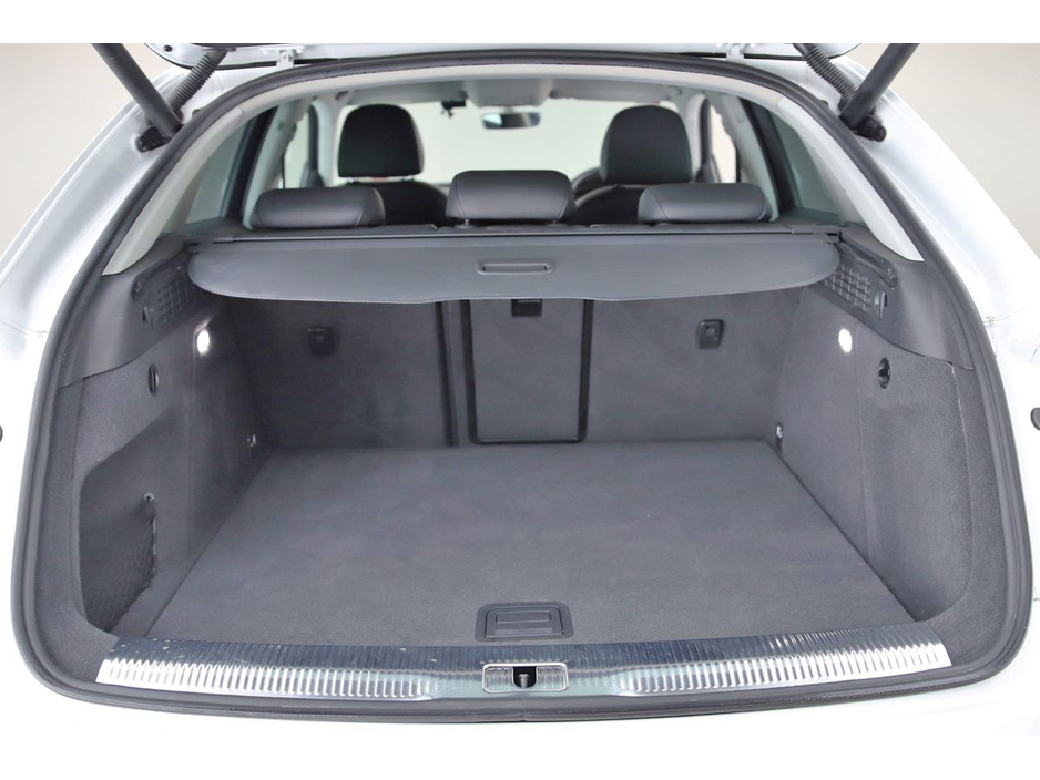 2016 Audi Q3 1.4 TFSI S-TRONIC *FULL LEATHER*PARK SENSORS*REVERSE CAM* €21,890