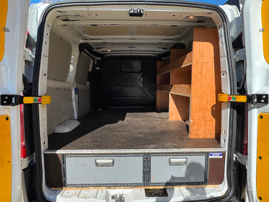 2021 Ford Transit Custom - image 12