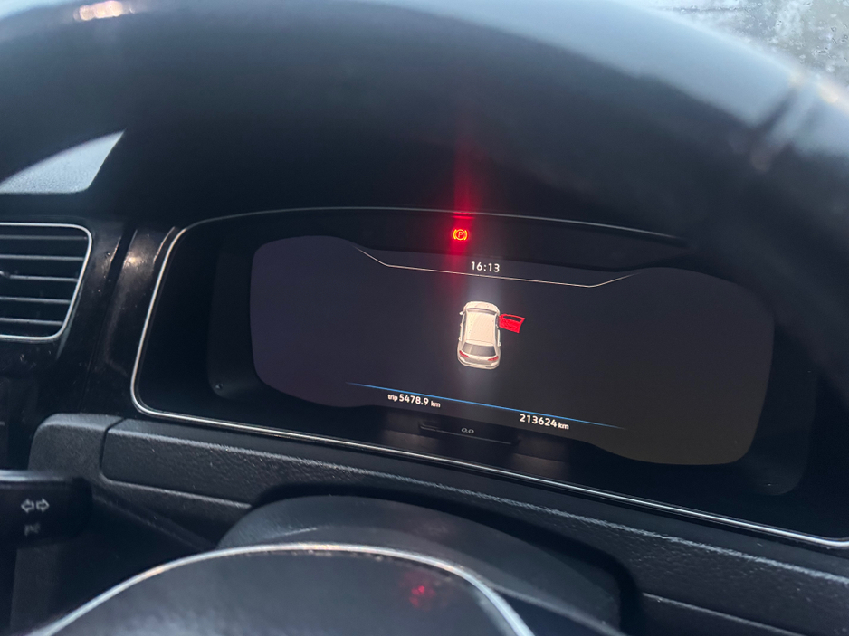 2019 Volkswagen Golf HIGHLINE 1.6 TDI D7F 5DR 115HP 5 AU €19,750