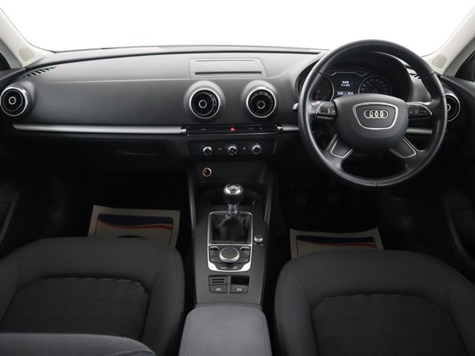 2016 Audi A3 - image 14