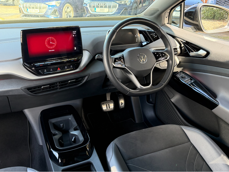2023 Volkswagen ID.4 - image 26
