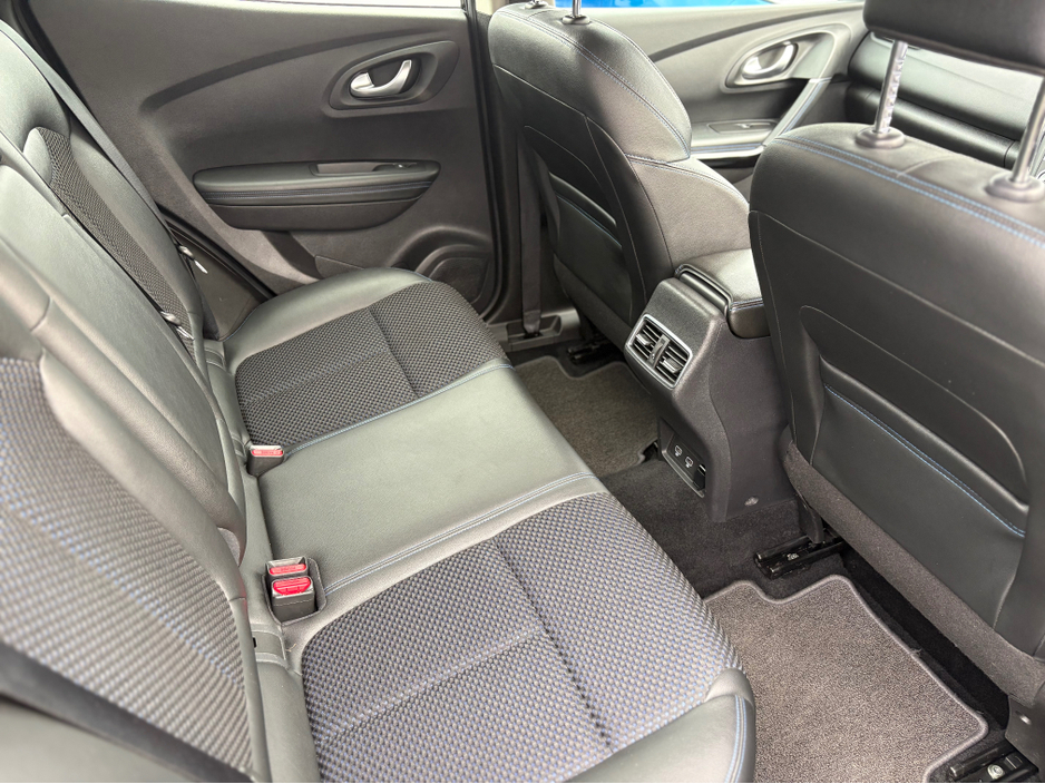 2020 Renault Kadjar - image 16