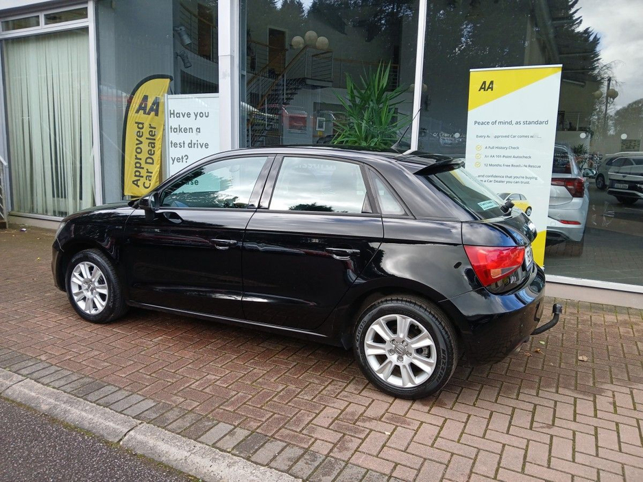 2015 Audi A1 - image 7