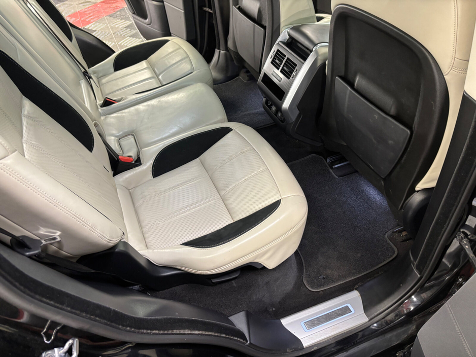 2020 Land Rover Range Rover Sport - image 11