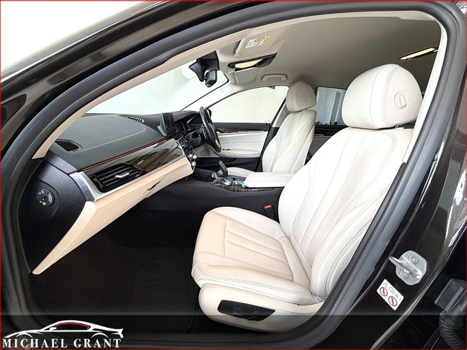 2018 BMW 5 Series 520D AUTOMATIC FULL BMW HISTORY ONLY 101KM IRISH CAR €23,950