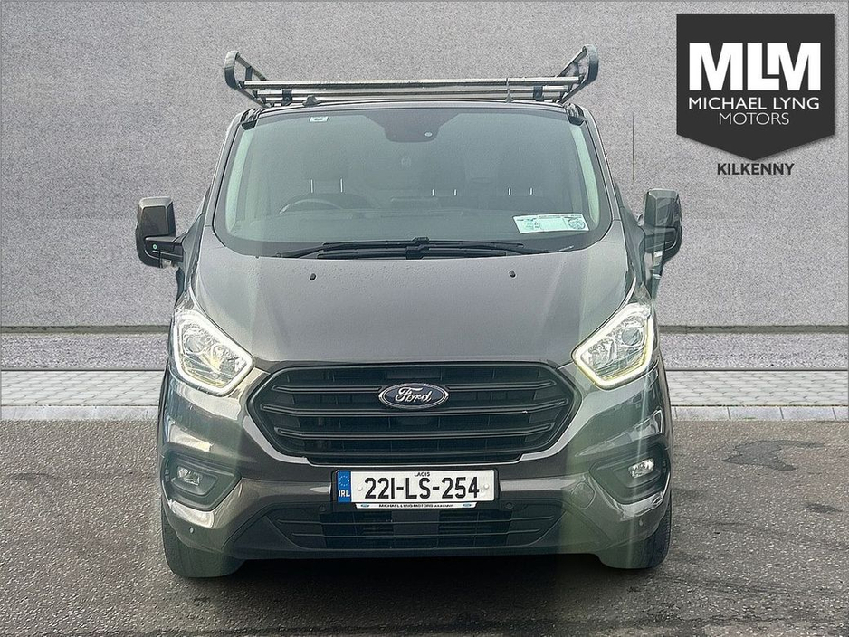 2022 Ford Transit Custom - image 2