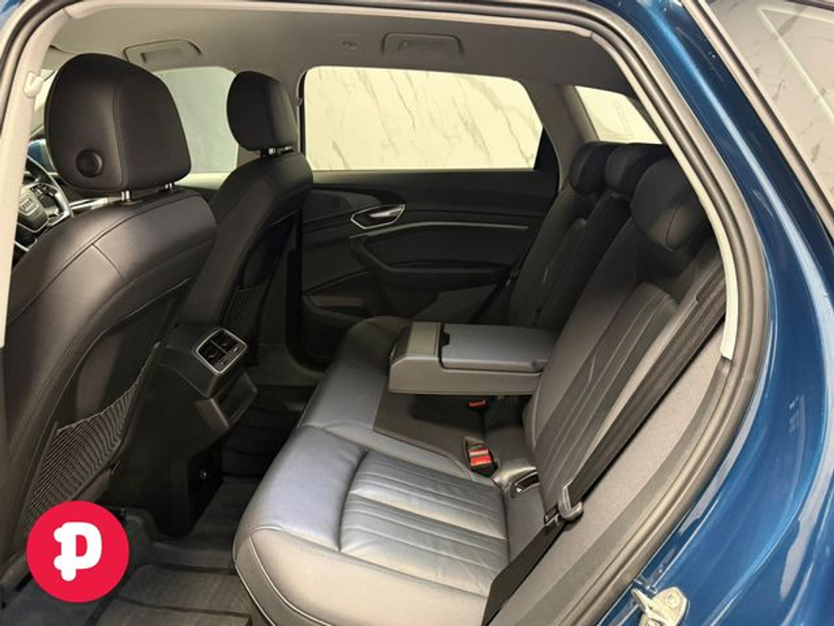2021 Audi e-tron Technik 55E 408PS Quattro - Straight Sale Discount €28,950