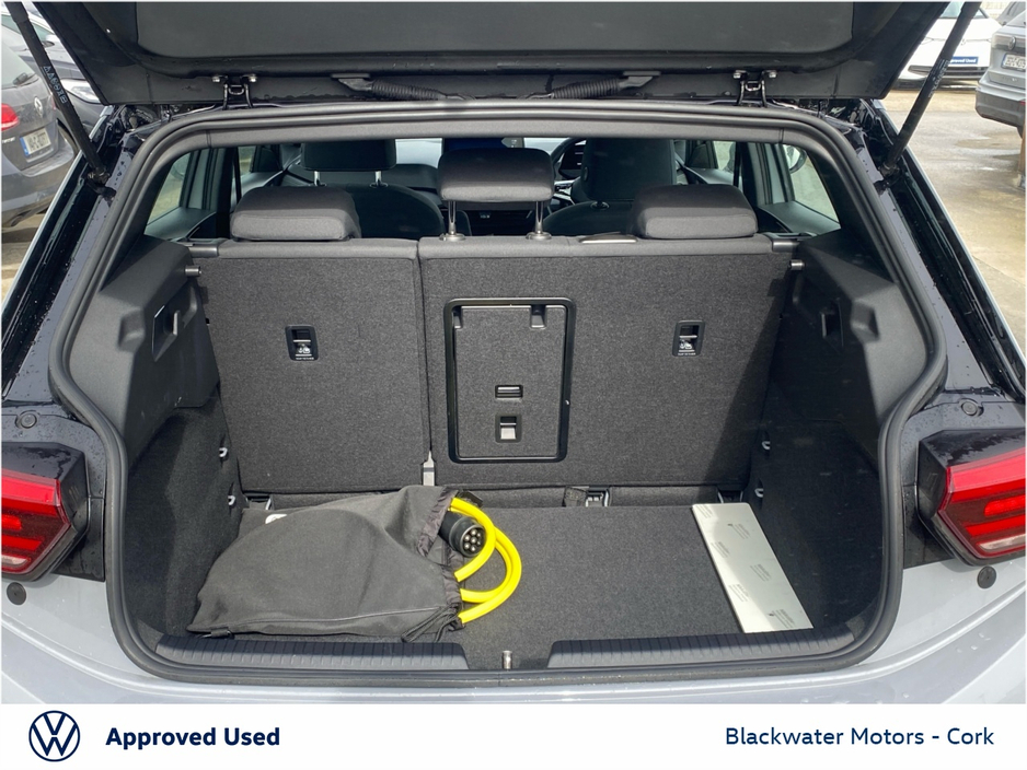 2024 Volkswagen ID.3 - image 10