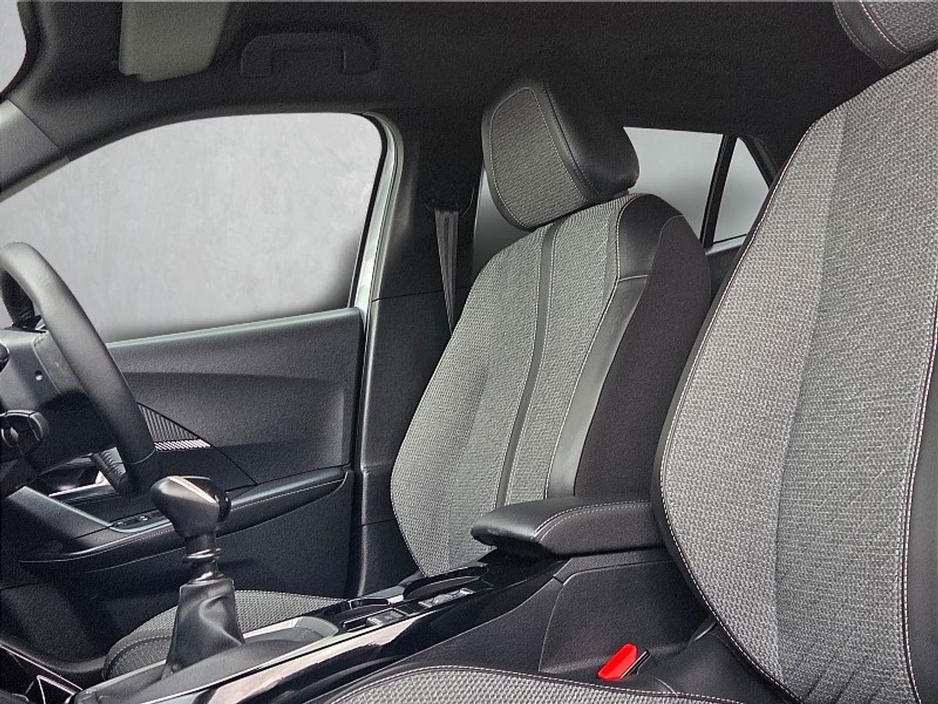 2024 Peugeot 2008 - image 15