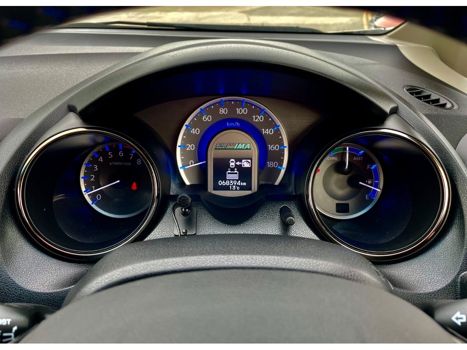 2014 Honda Shuttle - image 28