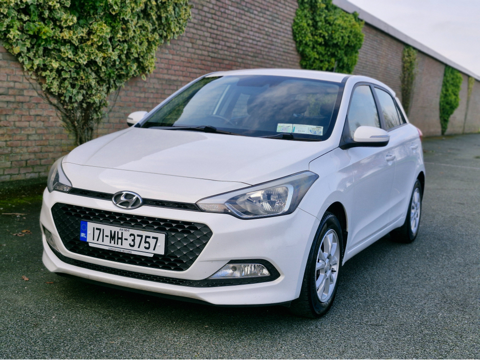 2017 Hyundai i20 - image 8