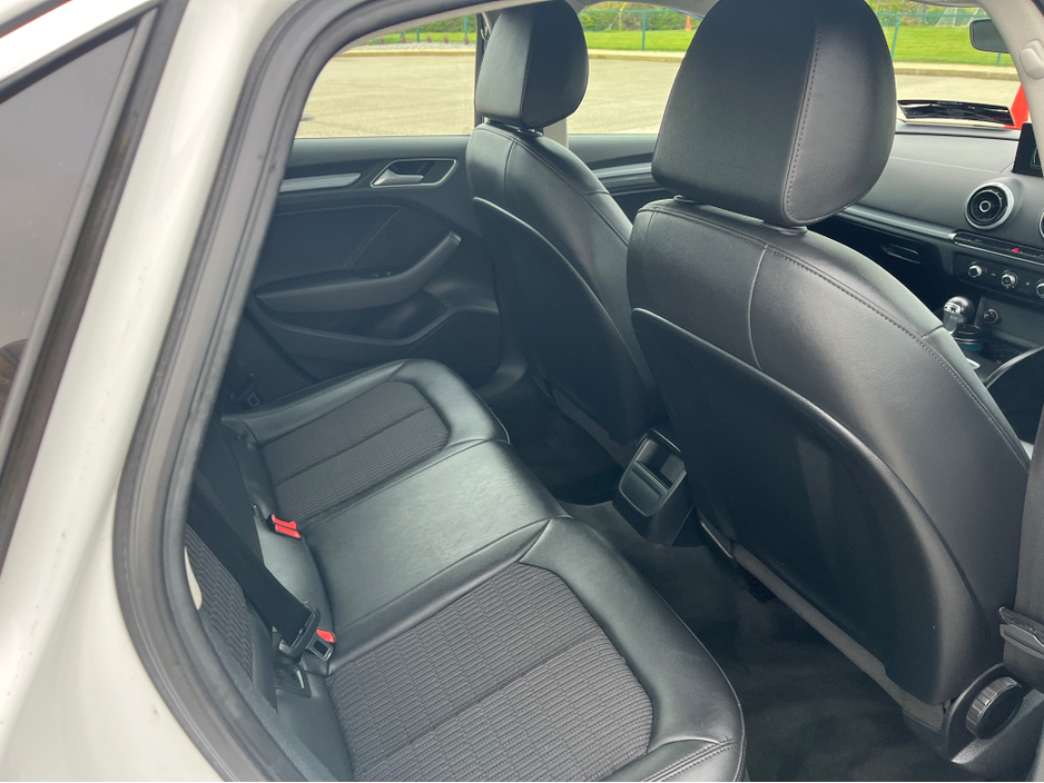 2016 Audi A3 - image 14