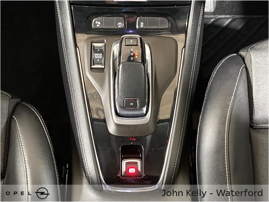 2022 Opel Grandland X - image 12