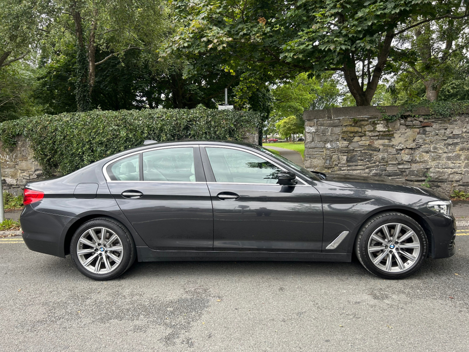 2017 BMW 5 Series D SE  4DR AUTOMATIC  LEATHER INTERIOR €18,495