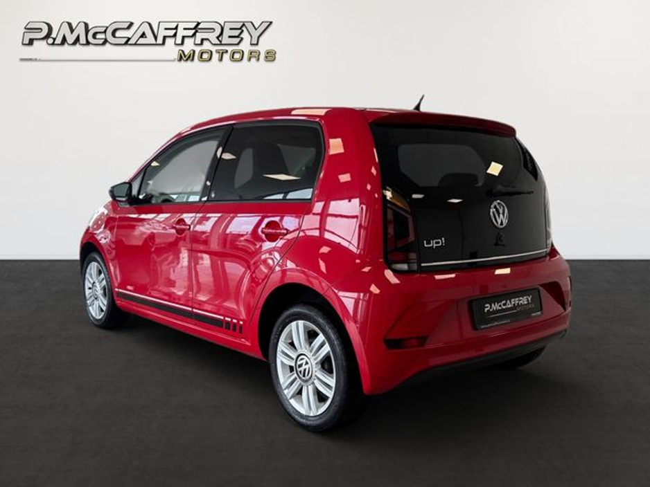 2017 Volkswagen up! - image 7