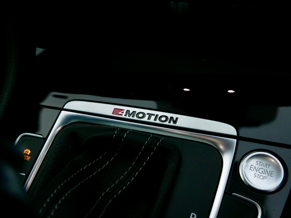 2018 Volkswagen Golf R 2.0 TSI 5DR 310HP 4M R DSG €32,950