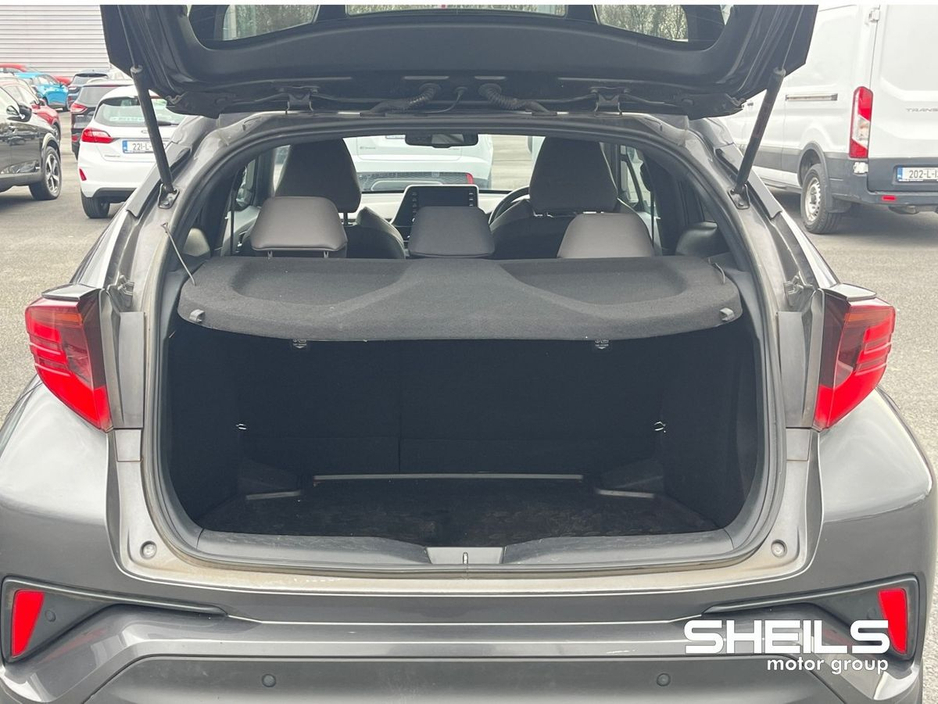 2020 Toyota C-HR - image 7