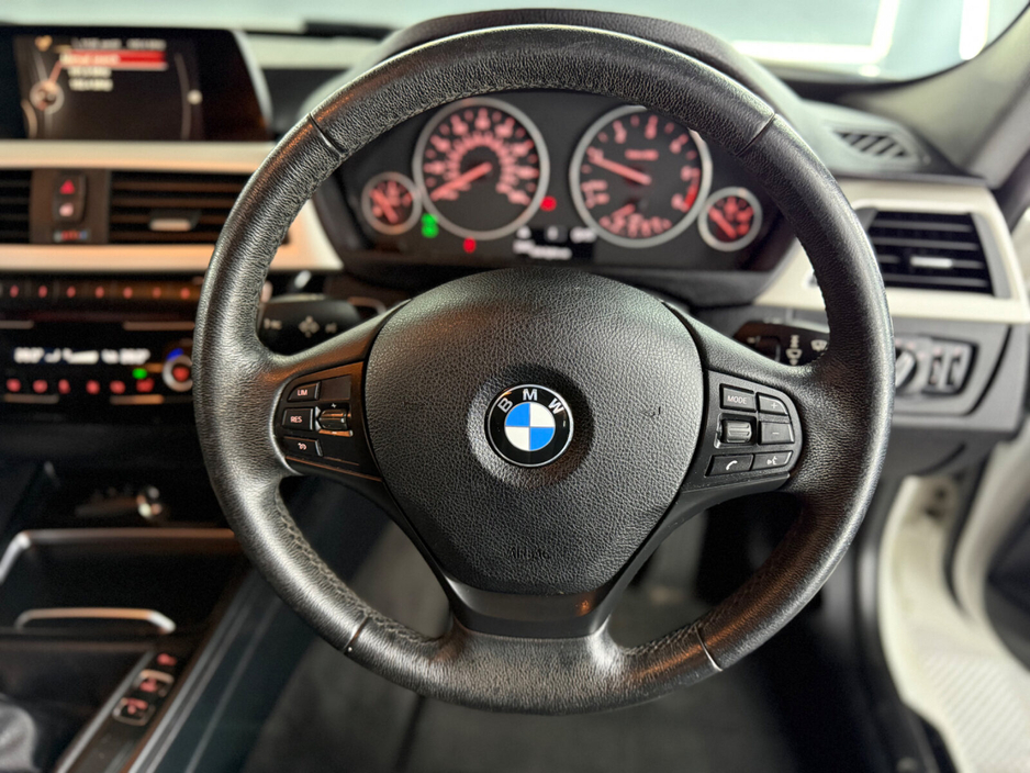 2016 BMW 3 Series 320d EfficientDynamics €13,950