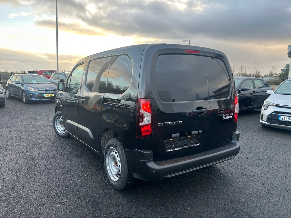 2026 Citroen Berlingo LWB 1000kg, ex vat €23,984