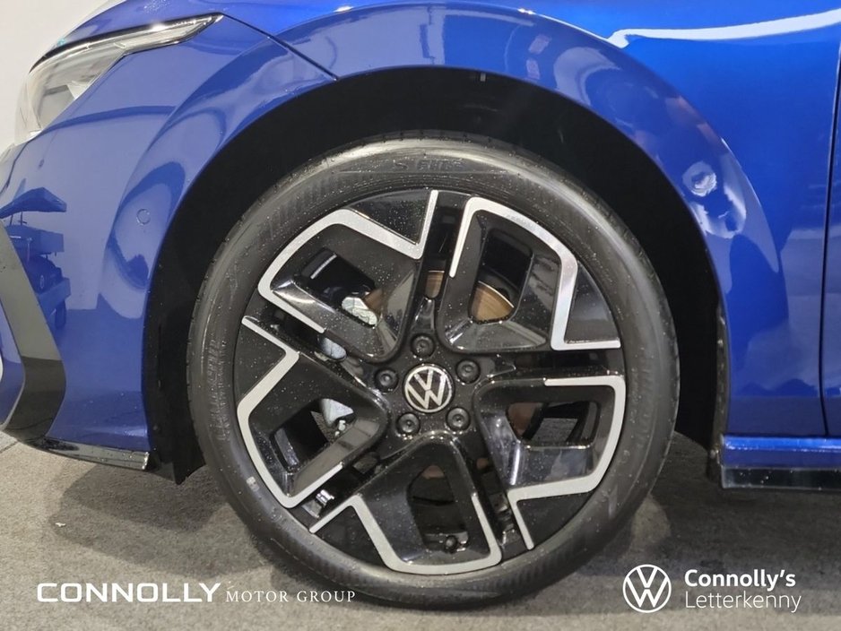 2026 Volkswagen Golf R-Line