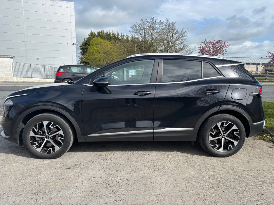 2023 Kia Sportage - image 6