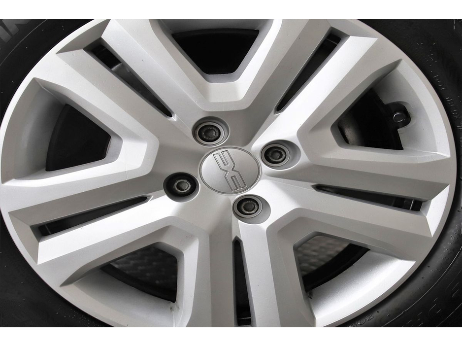 2023 Dacia Sandero Stepway - image 28