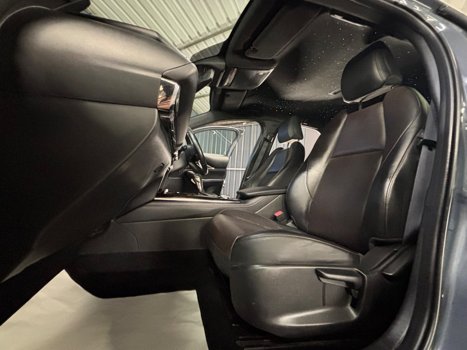 2023 Mazda CX-30 2.0P MHEV 122ps HOMURA 6AT €25,950