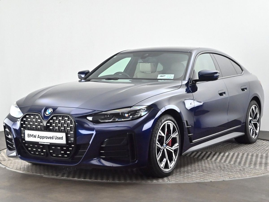 2022 BMW 4 Series - image 24