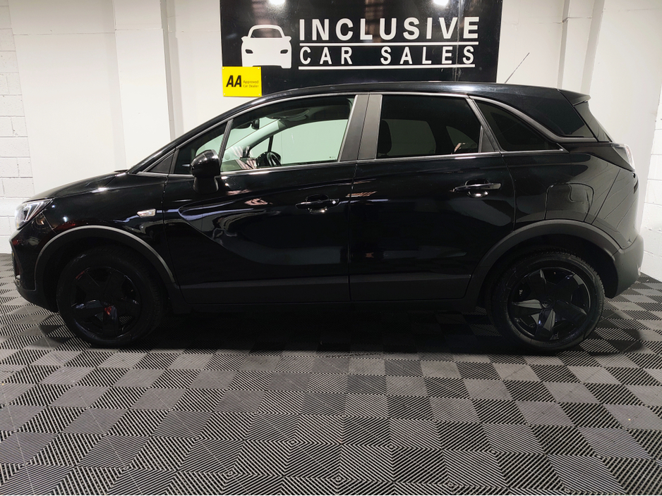 2022 Opel Crossland X - image 11