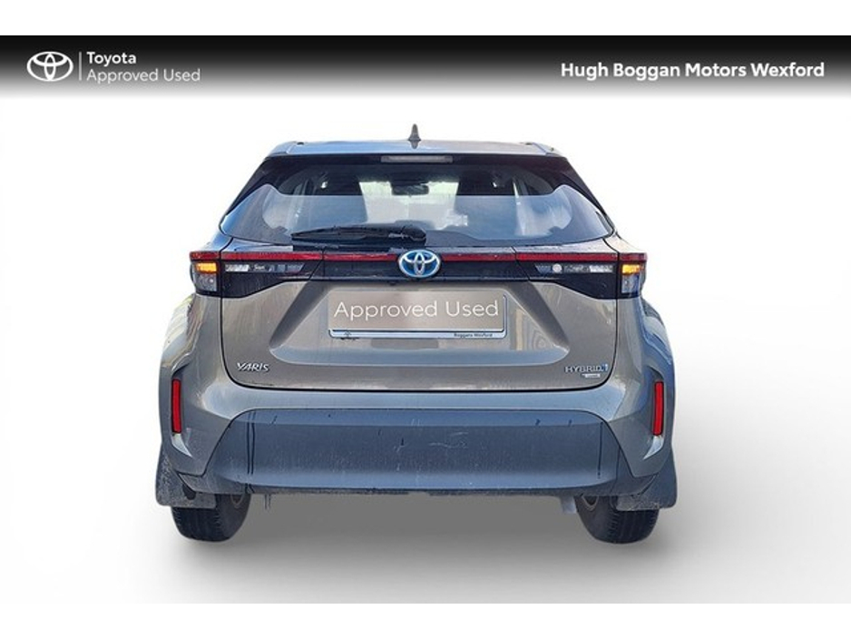 2023 Toyota Yaris Cross LUNA HYBRID, NICE LOW MILEAGE! €26,995