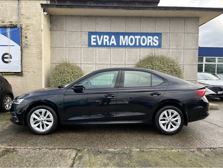 2023 Skoda Octavia AMBITION 2.0 TDI DIESEL //REVERSE CAMERA// €22,950