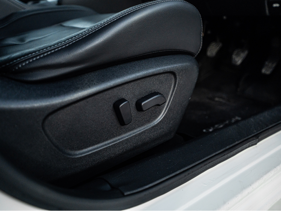 2017 Nissan Qashqai 2017 Qashqai 1.2/1 owner/High spec/1yr warranty €15,888