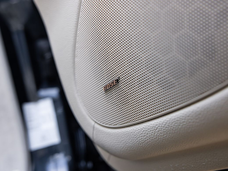 2003 Mercedes-Benz SL Class - image 23