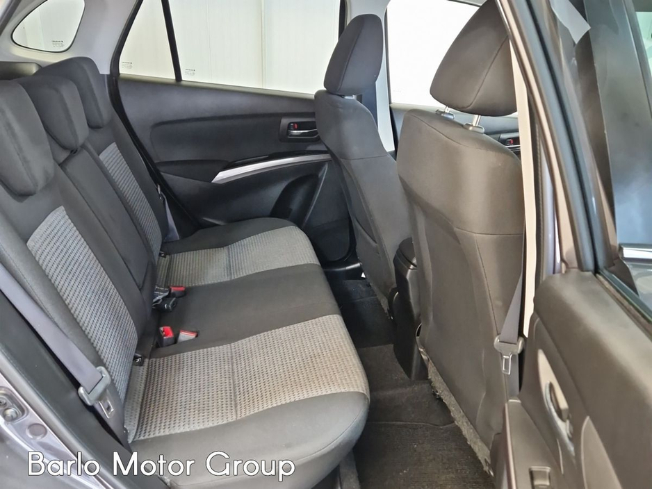 2022 Suzuki SX4 S-Cross - image 12