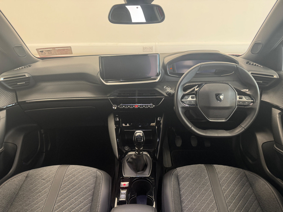 2024 Peugeot 2008 - image 8