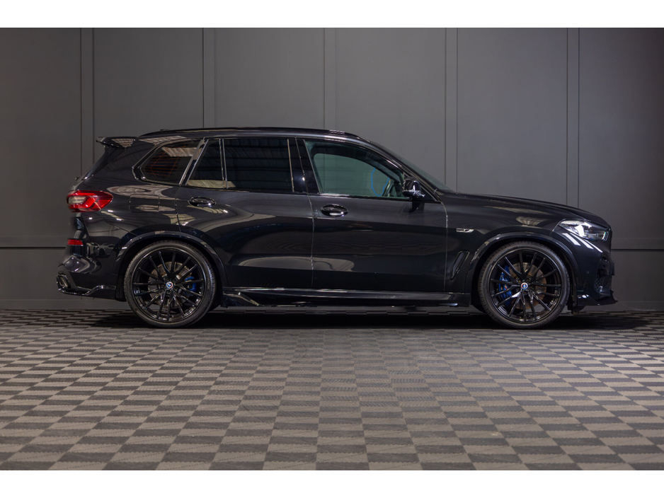 2022 BMW X5 xDrive45e M Sport €62,950