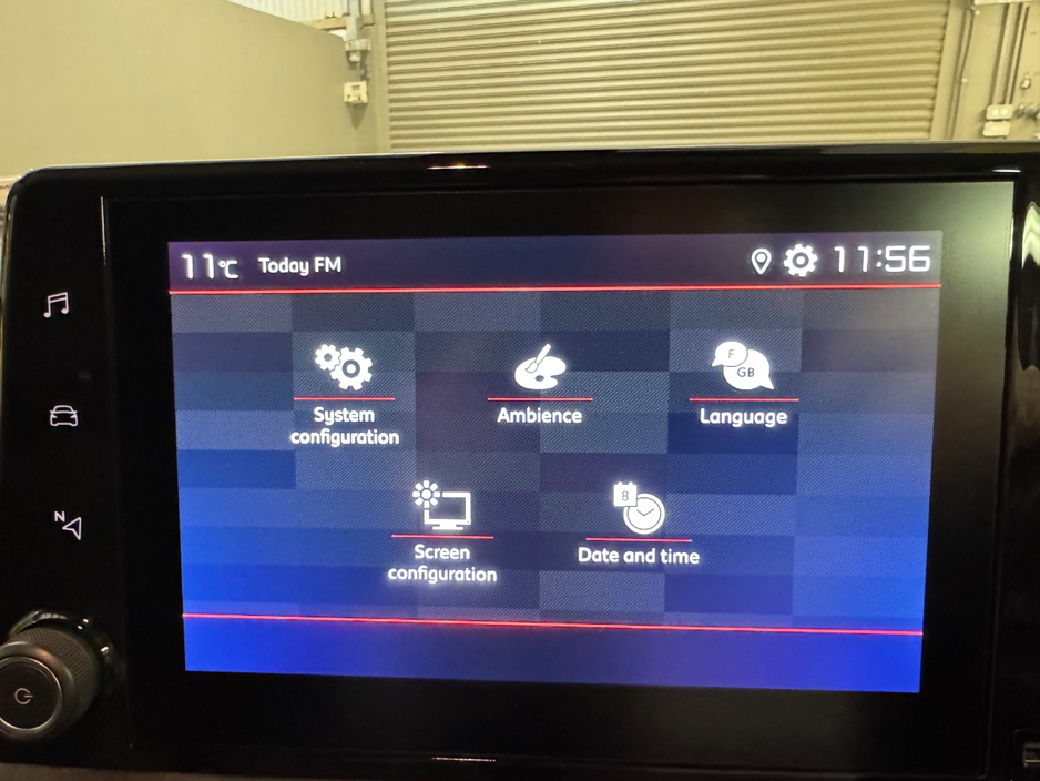 2021 Citroen Berlingo - image 16