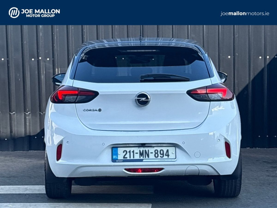 2021 Opel Corsa - image 14