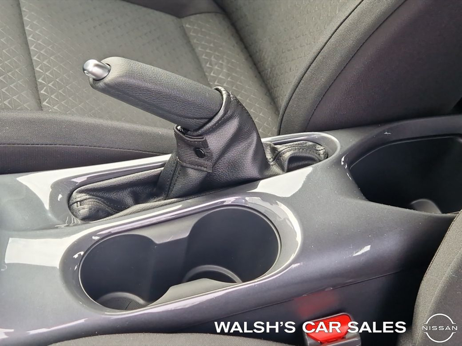 2020 Nissan Juke - image 26