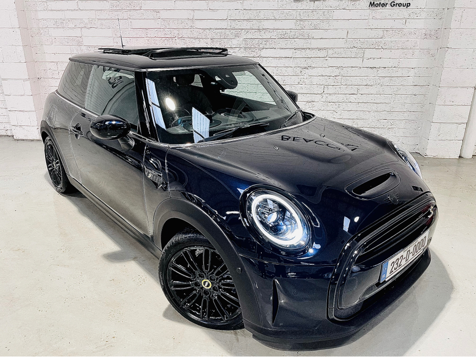 2023 MINI Cooper S - image 2